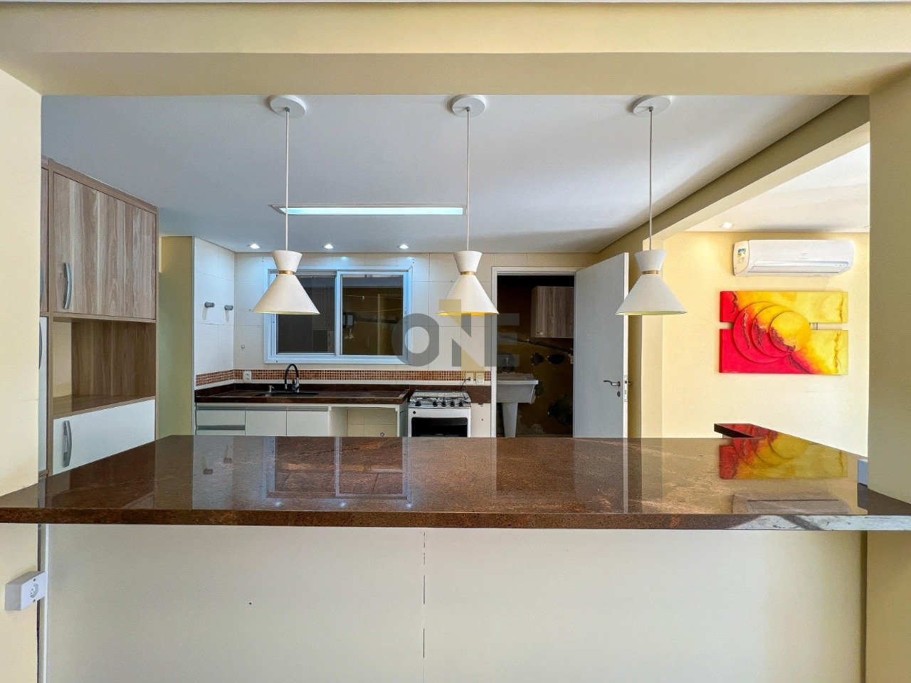 Imagem da propriedade ONE8501 10