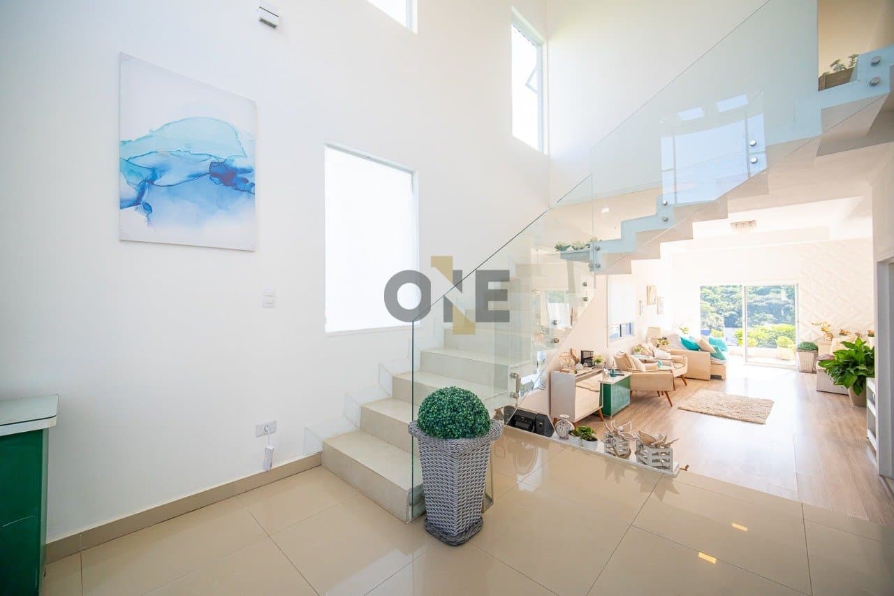 Imagem da propriedade ONE8525 1